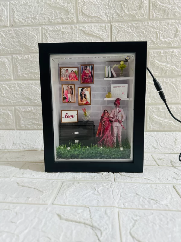 Couple Miniature Frame